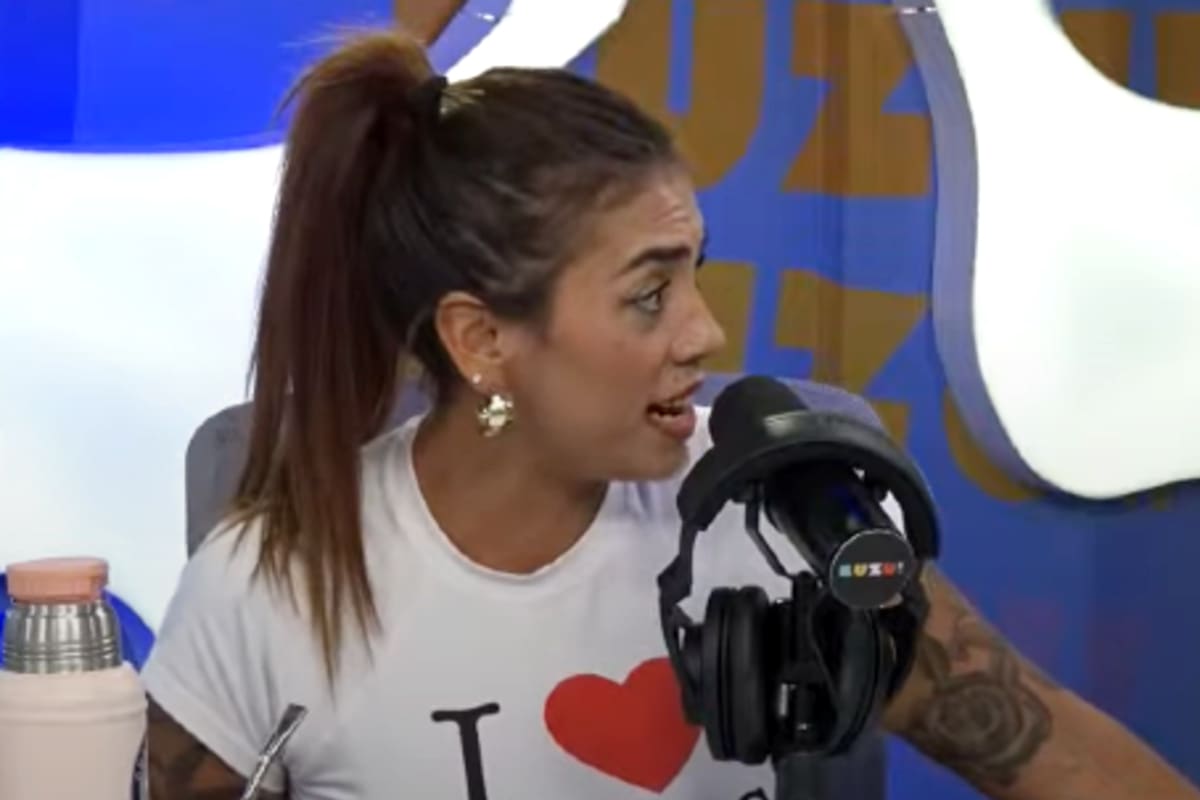 Ana Laura Espósito, hermana de Lali, avaló el posible asesinato del presidente Javier Milei en una señal de streaming