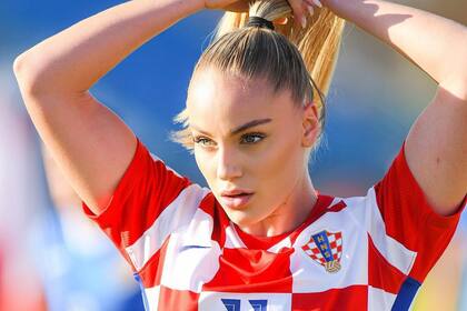 Ana Maria Markovic, una de las atracciones de la selección de fútbol de Croacia, por todo concepto