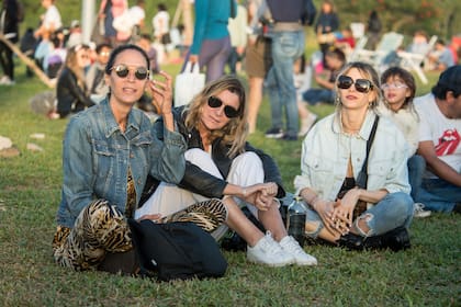 Ana Paula Dutil, Mica Escudero y Guille Valdes (Foto: Gentileza Prensa Warmichella)