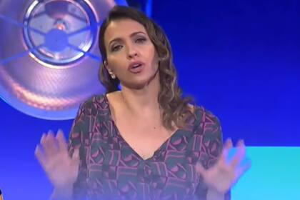 Ana Ruiz recibió duras críticas por sus dichos sobre el lenguaje inclusivo en el programa que conduce en España