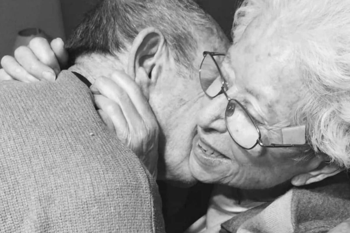 Ana y Pedro se volvieron a ver después de tres semanas separados y el video de su reencuentro se volvió viral