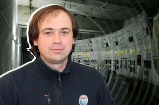 El científico de 38 años que recorre el laberinto radioactivo bajo el reactor de Chernóbil