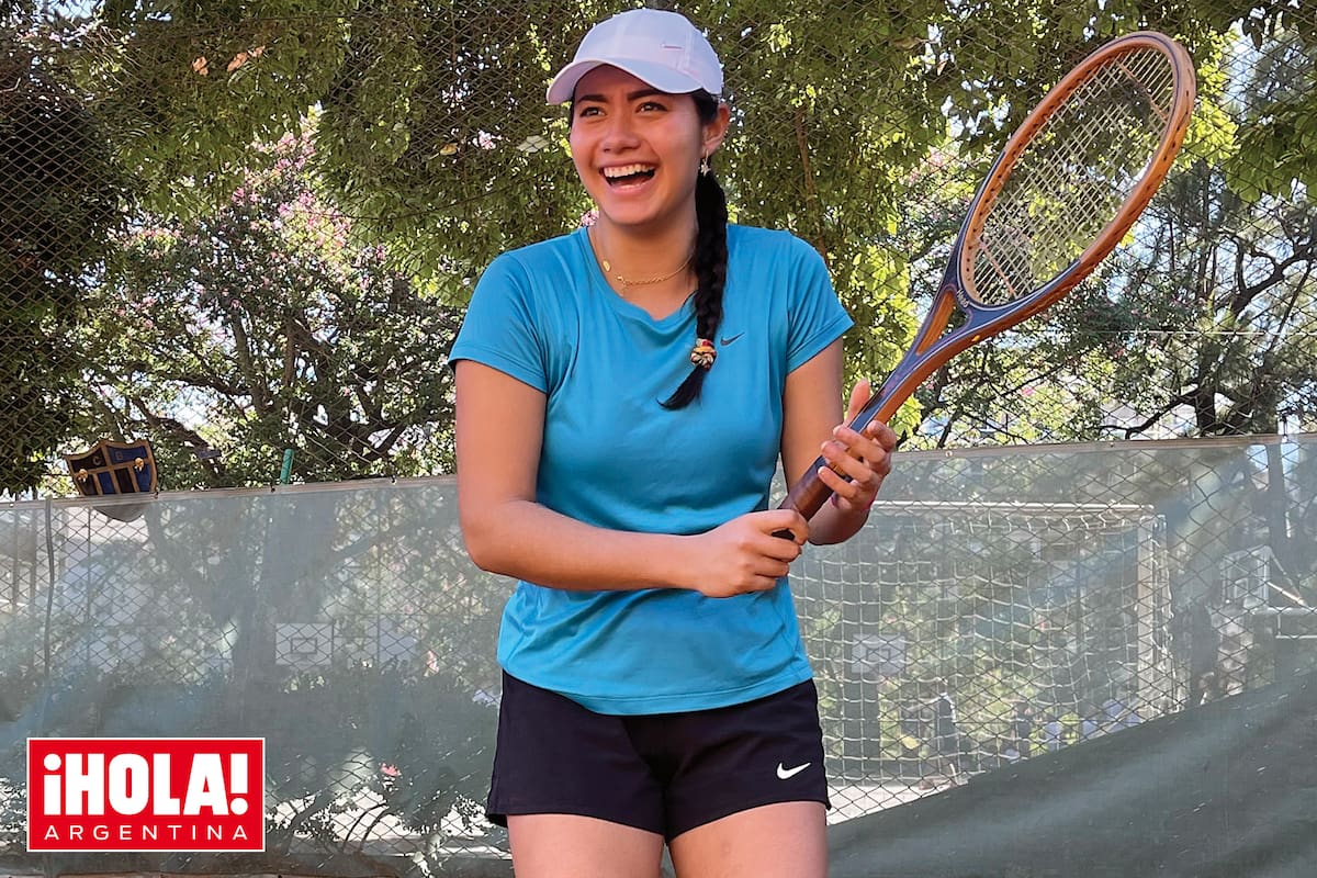 Andandin estuvo diez días en nuestro país y durante su estadía tuvo la posibilidad de entrenar con Rafael Serpa Guiñazú, gran amigo de Guillermo Vilas.