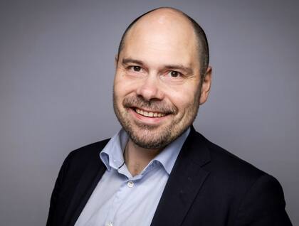 Anders Opdhal: "La tecnología empoderó a los lectores, y perdimos nuestro monopolio de distribución. Pero al mismo tiempo, los lectores no son tontos: siguen valorando contenido de calidad y veraz, especialmente en un tiempo de exposición extrema a fake news"