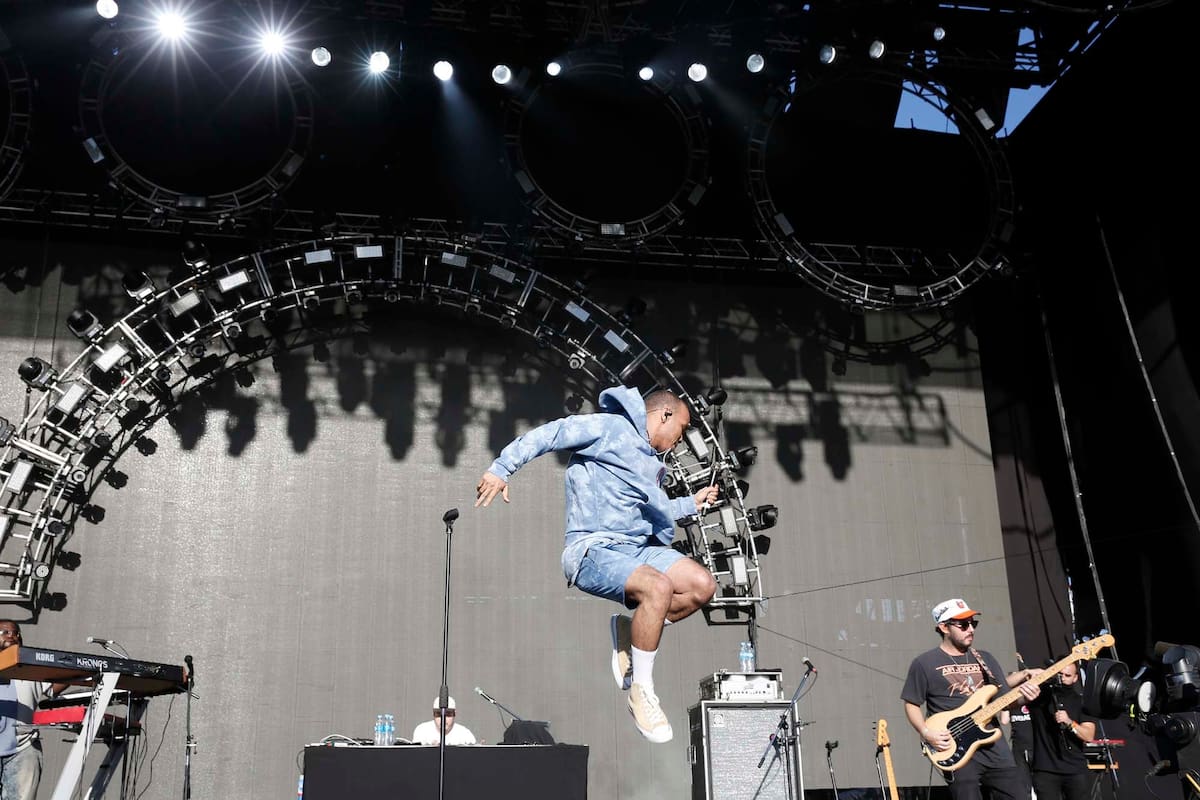 Anderson Paak, fue una de las grandes sorpresas del primer día del Lollapalooza con su mezcla de rap y soul, en una jornada que tuvo fenómenos pop como el de Camila Cabello, una buena cuota local bien representada por Dante y Las Pelotas y los esperados conciertos de Imagine Dragons y Red Hot Chilli