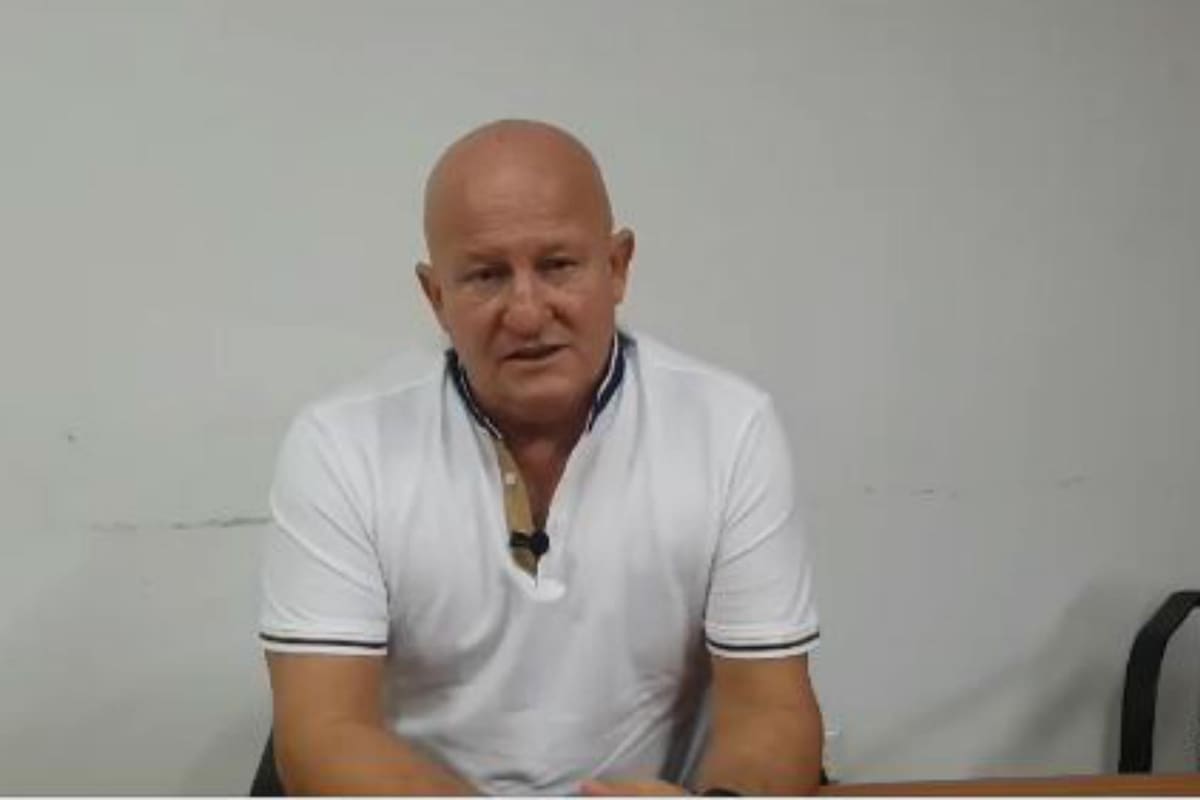 "Alguno de ustedes que esté soltero, denle pi.. a esa gorda", se escucha en el audio atribuído a Claudio Filippi, alcalde de esa localidad misionera