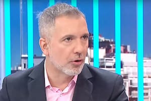 "Ana Rosenfeld debería mandarse a guardar, y no solo no lo hace sino que sale a contar esta frivolidad", disparó Pablo Duggan