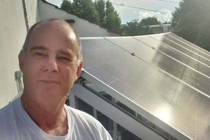 "Aprendimos a a interactuar con el clima usando electrodomésticos que permitan su programación en horarios diurnos", cuenta Félix Creiman.