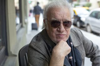 Coco Basile fue internado por una neumonía "leve", por contagio de Covid 19