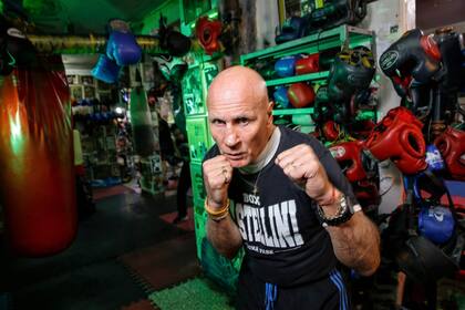 "Cloroformo" Castellini, en una producción especial de LA NACION en el 40° año de la conquista de su título mundial