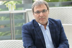 "Cuando escribí la novela no tenía en mente que se filmara, pero sí tuve en cuenta los recursos que cuando veo una historia o leo un libro me atrapan", confiesa Gabriel Rolón, autor del libro en el que se basa la película