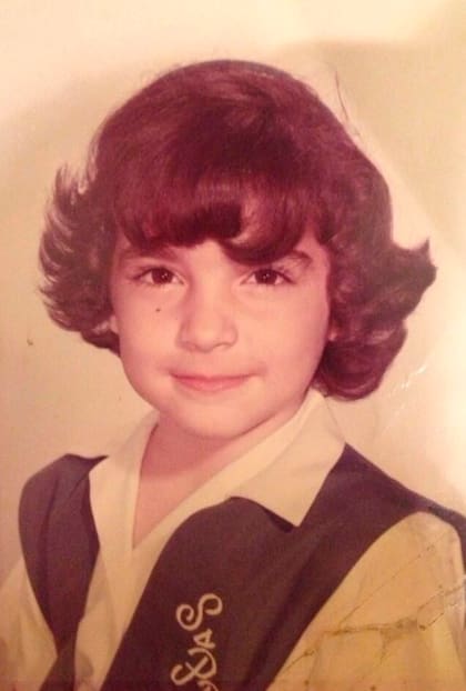"Cuando estaba creciendo, él no estaba cerca", recordaría Gloria años más tarde sobre su padre