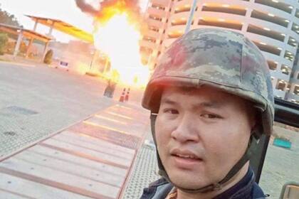 "El criminal todavía está en el centro comercial"