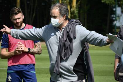 "El fútbol que se va a jugar no va a ser el mismo", avisa Bielsa