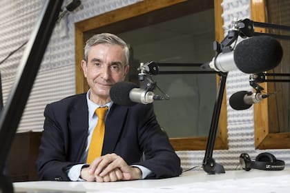 "El problema de la vacuna rusa es que fue utilizada como elemento de propaganda de Vladimir Putin", afirmó Castro