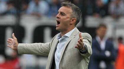 "Es muy difícil trascender y que el país hable de un equipo del interior", dice Lavallén