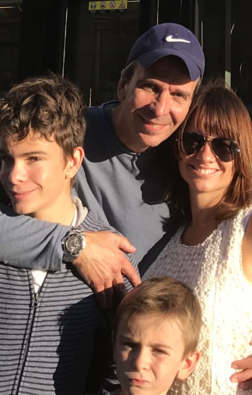 "Estar lejos te permite ver a la Argentina con mucha más objetividad. Aquí aprendí a ser más respetuoso del espacio ajeno, a disfrutar de la paz, y a cumplir las reglas, ya que son la razón por la cual casi todo funciona adecuadamente”.