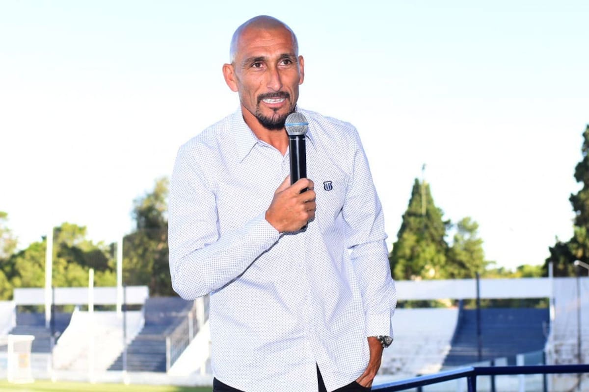 "Estoy agradecido a todo el cariño de la gente" dijo Giñazu en su despedida