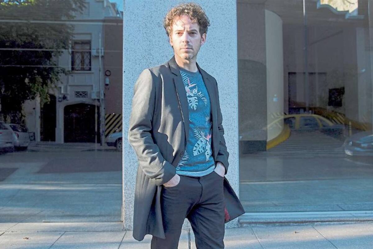 "Hay que estar siempre activo porque si no te ven trabajar, no te llaman", afirma Tronconi