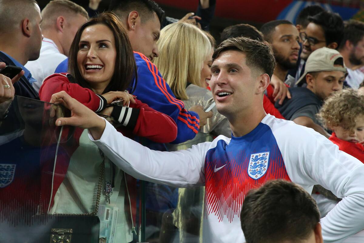 "John Stones es un matón", dijo su ex pareja