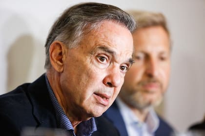 "La Ciudad de Buenos Aires viene haciéndose cargo de los enfermos de la provincia", dijo el auditor General de la Nación, Miguel Ángel Pichetto