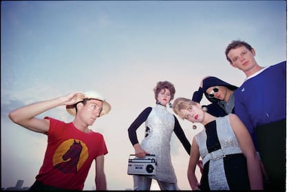 "La manera en la que zapábamos... Era como que entrábamos en un trance", dice Kate Pierson de los B-52s.