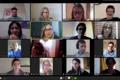 "¿Mamá, por qué vivimos en este pueblo?" La pregunta que impulsó un reclamo educativo