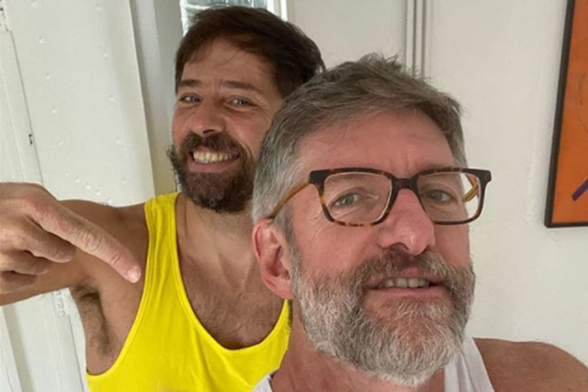 "Me entusiasma la idea de que nos case Roberto Moldavsky", contó Luis Novaresio sobre su boda con Braulio Bauab