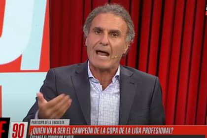 "No sean ventajeros. Ventajeros de mierda, mi mamá está encerrada con 87 años"