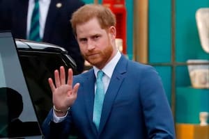 "Puede ser muy preocupante si la única información que recibes es de ciertos canales de noticias", acusó el príncipe Harry