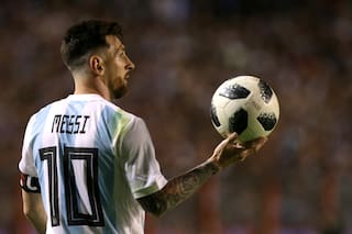 Por qué las camisetas de fútbol son cada vez más caras