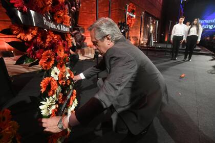 "Sé de lo complejo del tema, que lleva años sin solución. Pero nunca vamos a renunciar a soñar con la paz", expresó