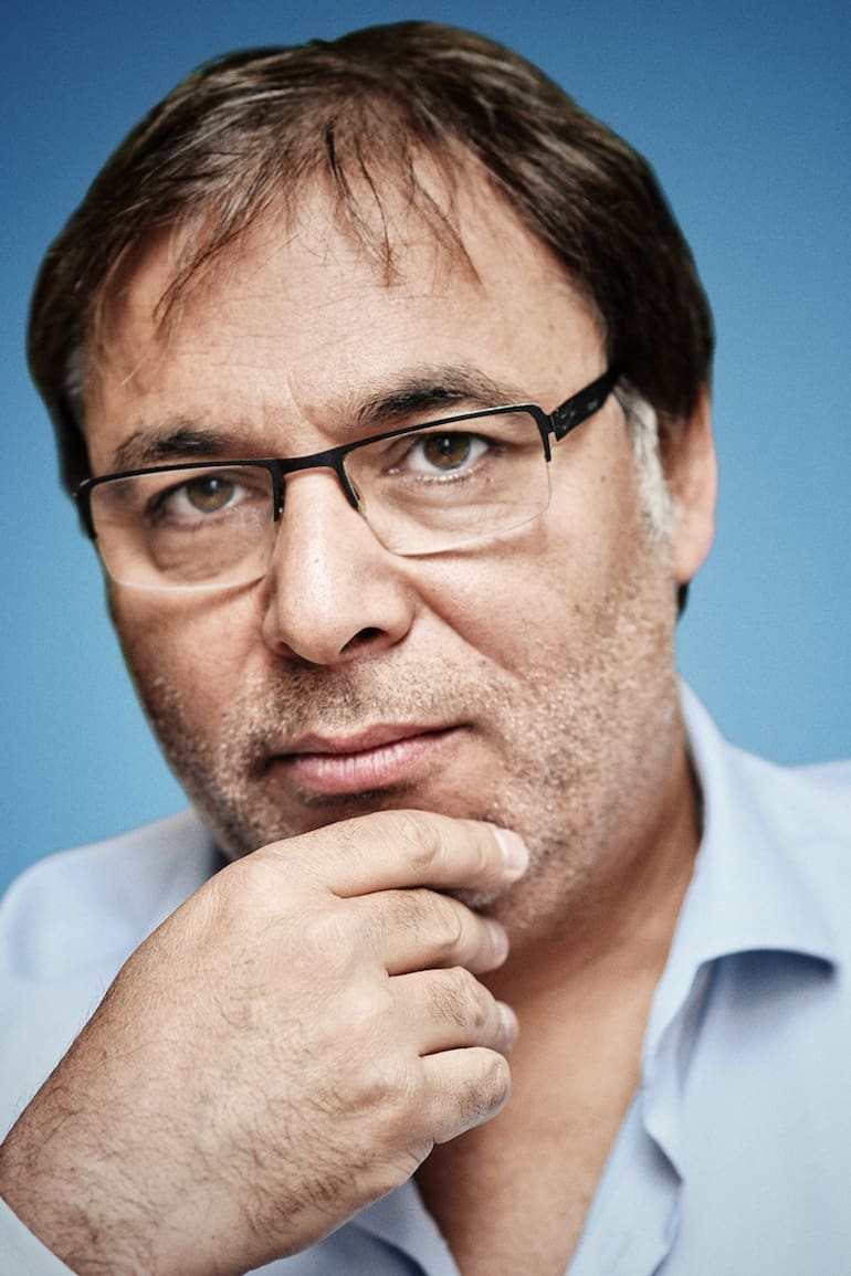 "Siempre traté de prepararme para hacer lo que deseo, hoy elijo el teatro"
