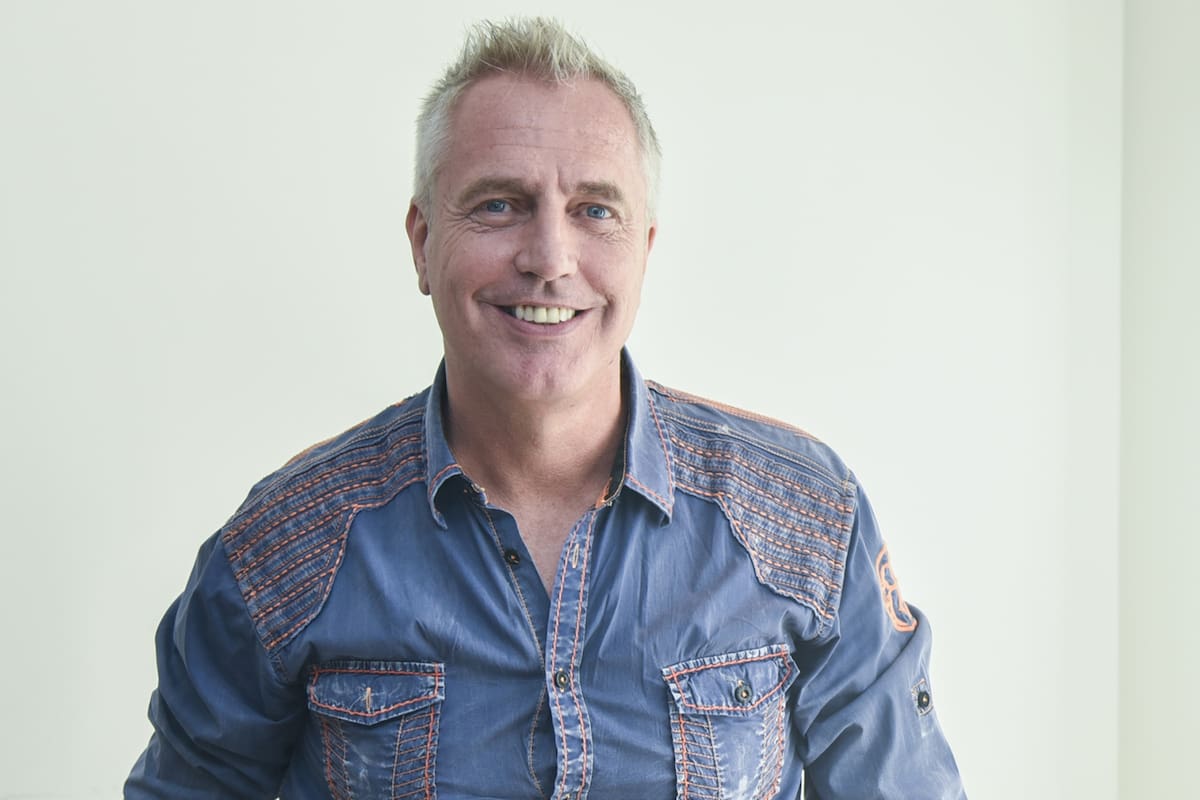 "Somos latinos, tenemos otra forma de hacer televisión. En el exterior se asombran cuando adaptamos tanto los formatos y le incorporamos humor"