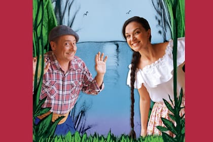 Yatencontraré es una de las obras disponibles en Teatrix, en la que Daniel Casablanca y Guadalupe Bervih narran un cuento con música en vivo y sombras de arena