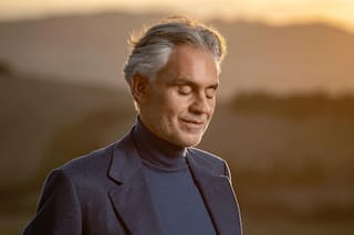 Andrea Bocelli cumple con su sueño de cantar en el Teatro Colón