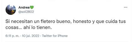 Andrea aprovechó la opotunidad y recomendó a su padrino (Foto: Twitter @soli2802)