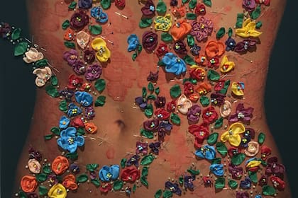Detalle de la obra de Andrea Calderón, que expone el hotel Hyatt