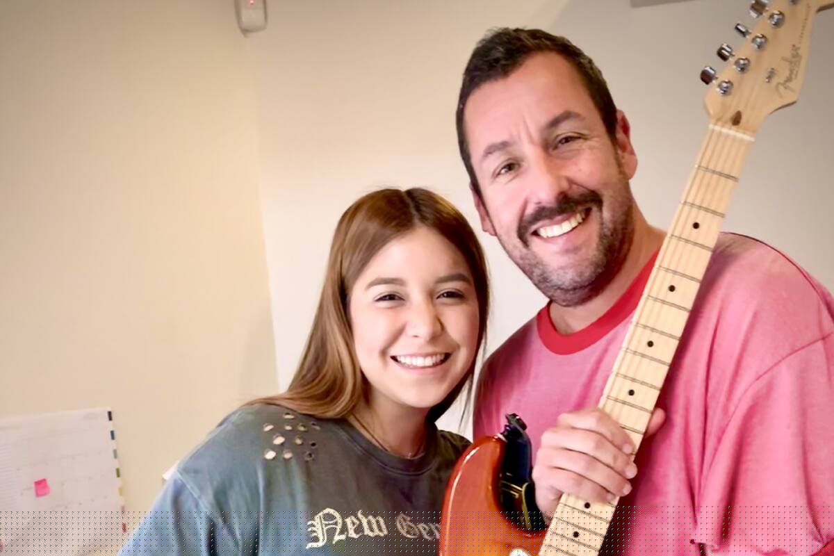 Andrea dejó Venezuela para perseguir su sueño; hoy, trabaja con Adam Sandler en su productora