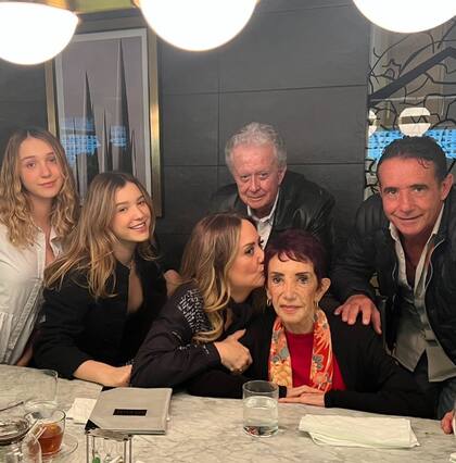 Andrea Legarreta se despidió de su mamá con un sentido mensaje en su cuenta de Instagram