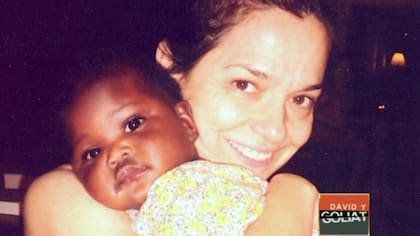 Andrea Pietra y una foto junto a Stephanie hace unos años