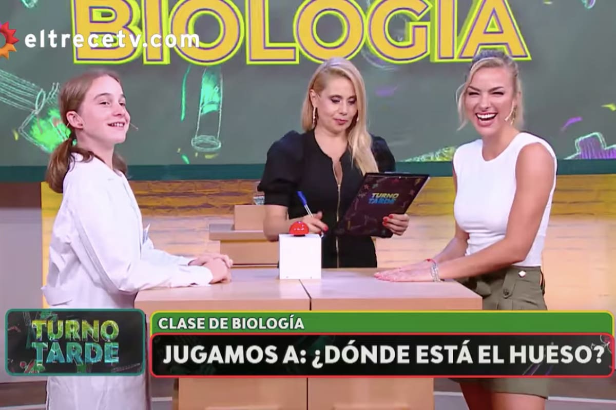 Andrea Politti frente a la "clase de Biología" de Turno Tarde y una de las invitadas famosas del día: Ailén Bechara
