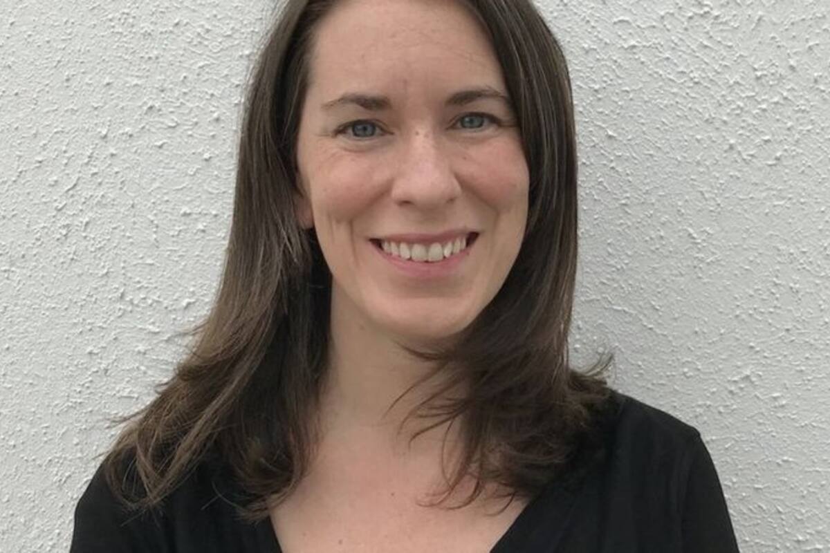 Andrea Taylor dirige un proyecto de investigación sobre la distribución de vacunas a nivel global.