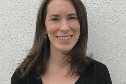 Andrea Taylor dirige un proyecto de investigación sobre la distribución de vacunas a nivel global.