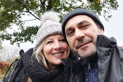 A Andrea le gusta el invierno, pero padece la ausencia del sol en Londres.