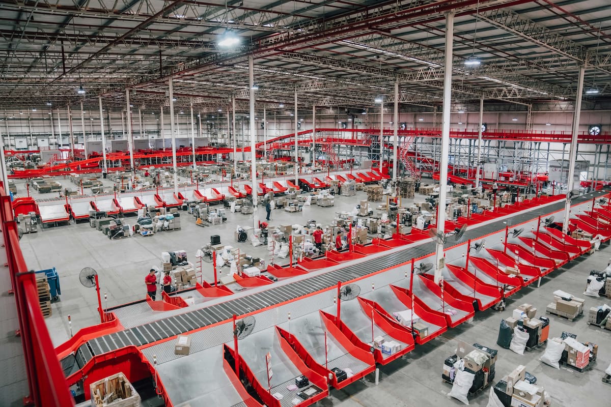 Andreani invirtió US$30 millones en la planta Pacheco, que cuenta con una capacidad para procesar hasta 26.000 bultos por hora