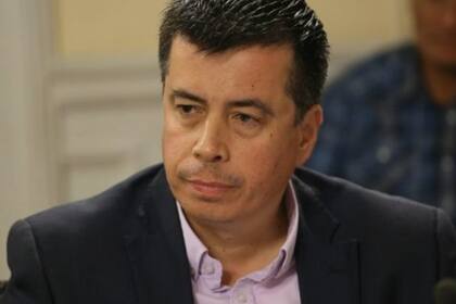 Andrés Celis Montt planteó que, dada la difícil situación sanitaria del país vecino ante la pandemia, sería una buena idea trasladar enfermos para internarlos en Mendoza, San Juan o Buenos Aires