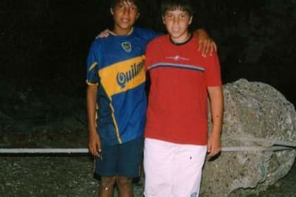 Andrés Chávez, de chiquito, con la camiseta de Boca