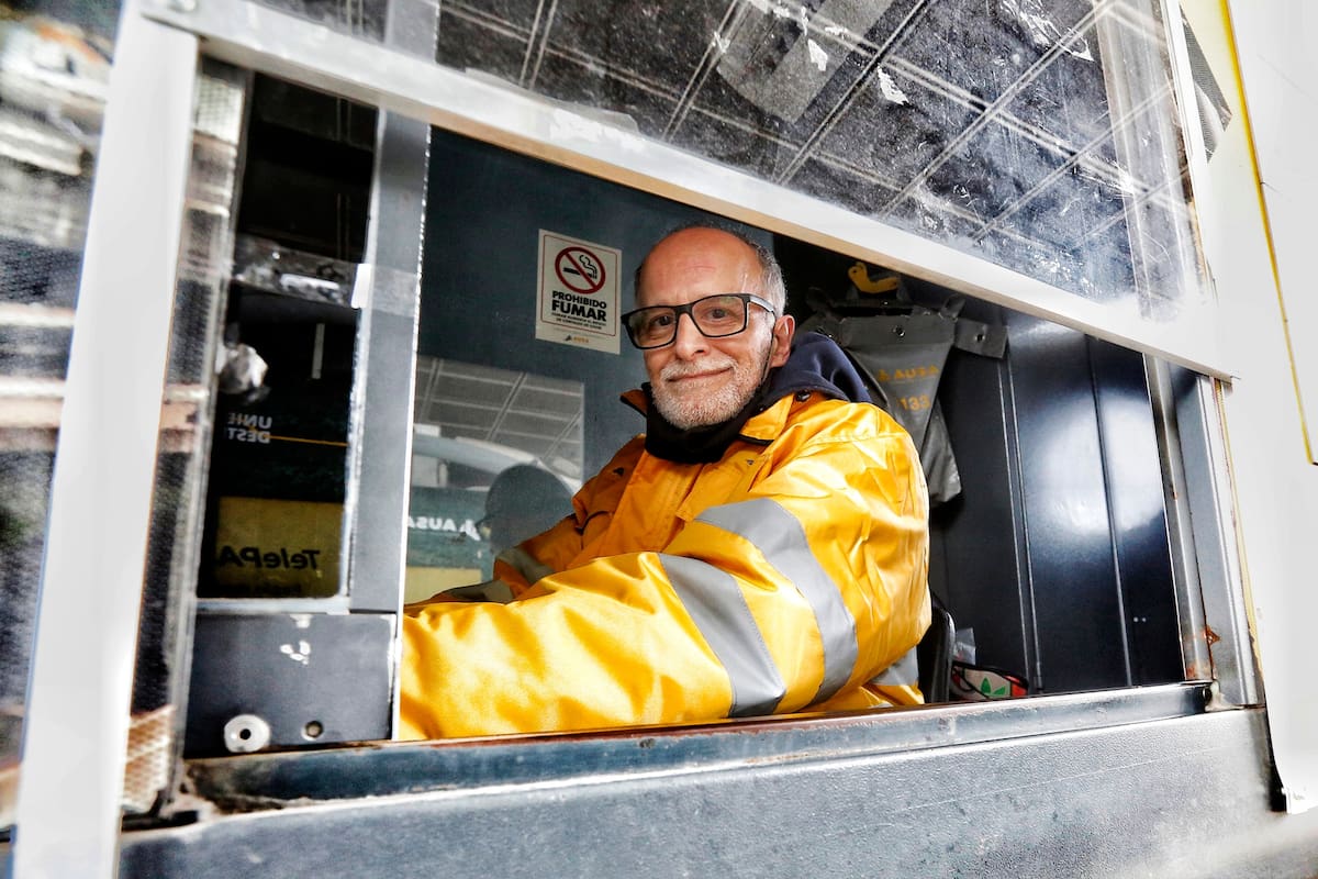 Andres Demichelis empleado reubicado del peaje parque Avellaneda de la autopista 25 de mayo ante la conversión a telepeaje CIUDAD
