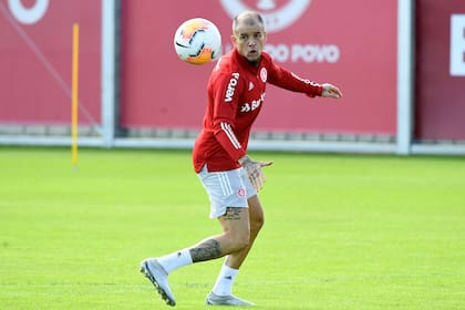 Andrés D´Alessandro volvió a los entrenamientos, en el Inter de Porto Alegre